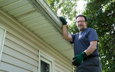 Cleaning Gutters Made Simple in 5 Steps